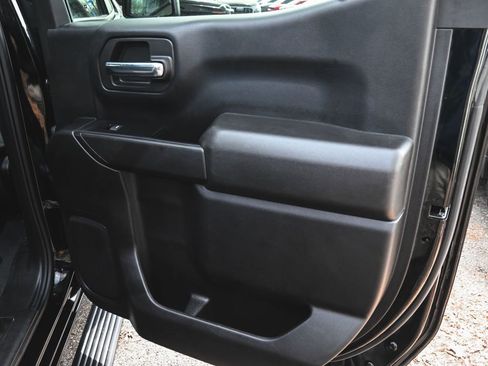 Used 2024 GMC Sierra 1500 Pro w/ Graphite Edition image 9