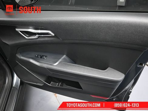 Used 2024 Kia Sportage LX image 30