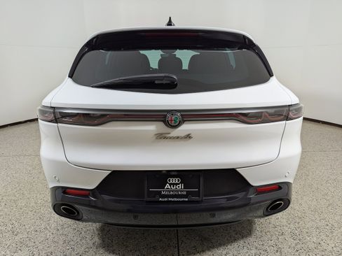 Used 2024 Alfa Romeo Tonale Veloce w/ Active Assist Package image 6