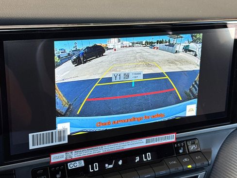 New 2026 Toyota Camry SE FWD image 22