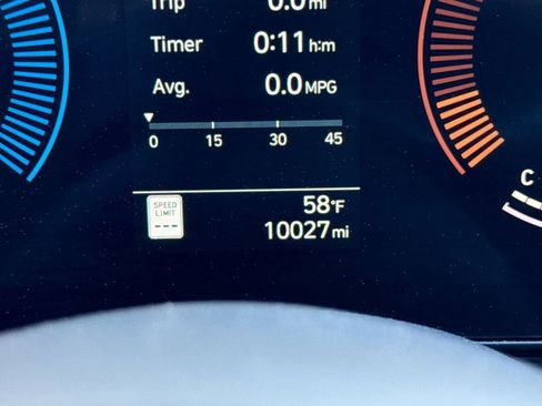 Used 2025 Hyundai Kona SEL AWD/4WD image 29