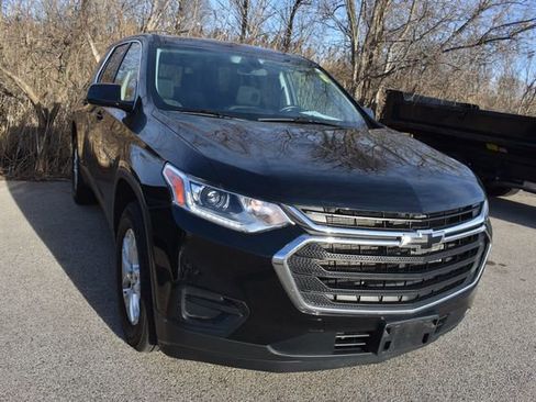 Certified 2020 Chevrolet Traverse LS w/ LPO, Floor Liner Package FWD image 9