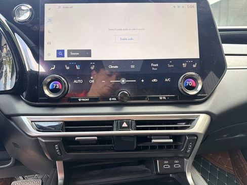 Used 2023 Lexus RX 350 Premium Plus w/ Accessory Package AWD/4WD image 20