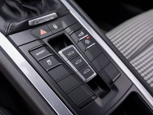 Used 2013 Porsche 911 Carrera RWD image 19