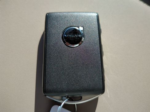 New 2026 Volvo XC90 B6 Ultra w/ Protection Package Premier image 28