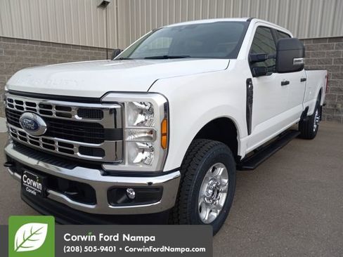 New 2026 Ford F350 XLT image 7