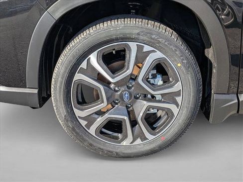 New 2026 Subaru Ascent Limited image 9