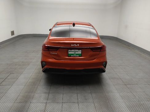 Used 2023 Kia Forte LXS w/ LXS Technology Package FWD image 6