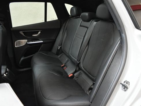 Used 2023 Mercedes-Benz EQE 350+ 4MATIC SUV w/ Exclusive Trim Package image 16