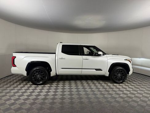 Used 2023 Toyota Tundra Platinum AWD/4WD image 7