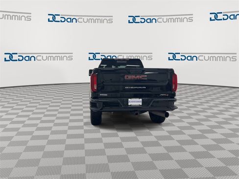 Used 2021 GMC Sierra 2500 AT4 w/ AT4 Premium Plus Package image 7