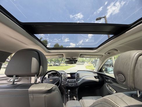 Used 2014 Chevrolet Impala LTZ FWD image 10