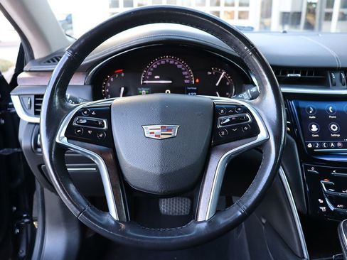 Used 2019 Cadillac XTS Luxury image 14