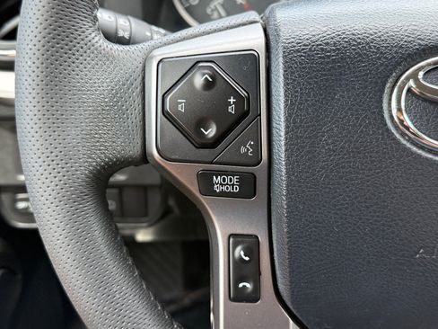 Used 2019 Toyota Tacoma SR5 RWD image 15
