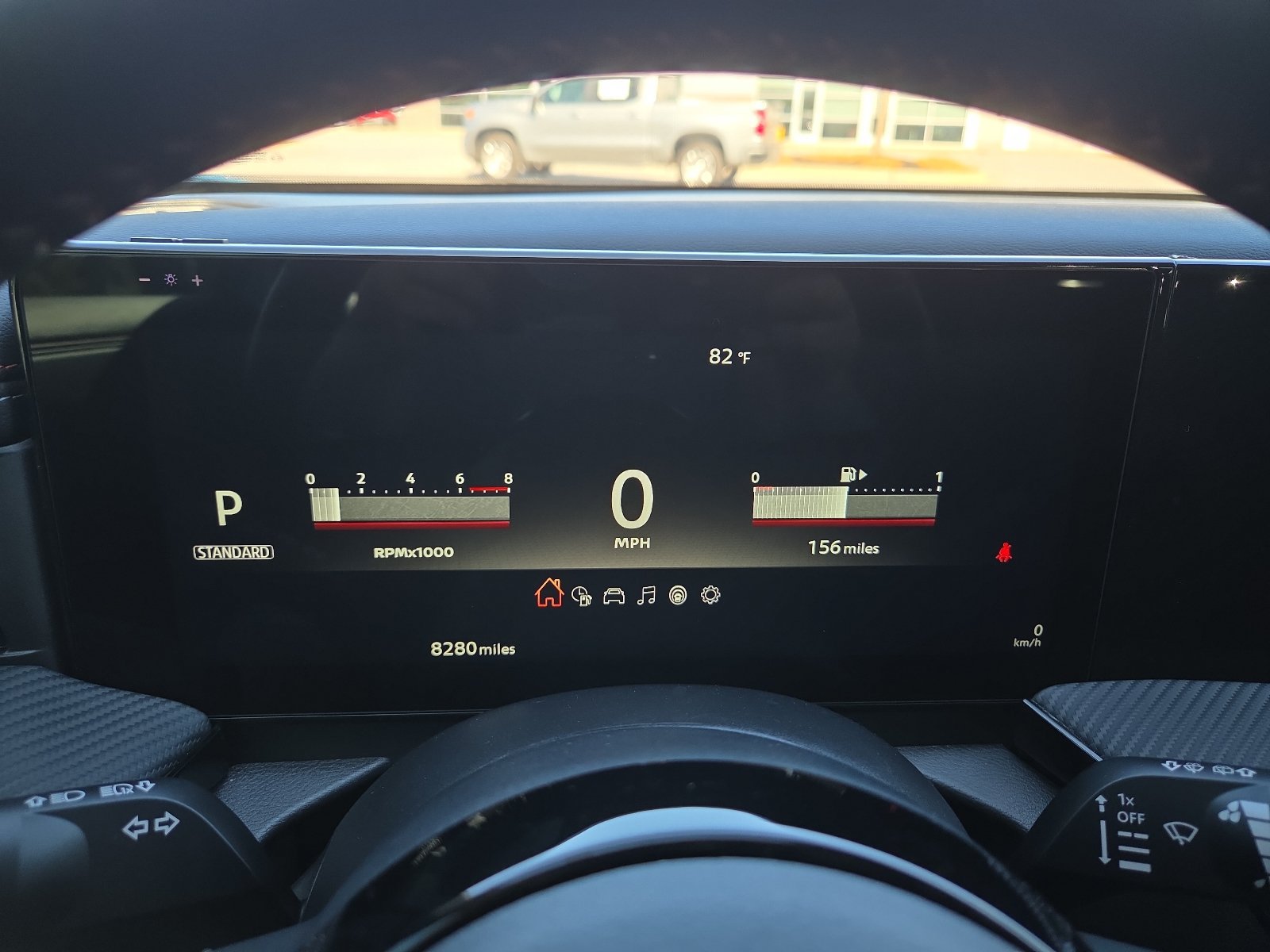 Used 2025 Nissan Kicks SR AWD/4WD image 23
