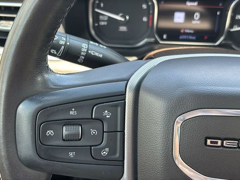 Certified 2021 GMC Yukon XL Denali w/ Denali Premium Package RWD image 33