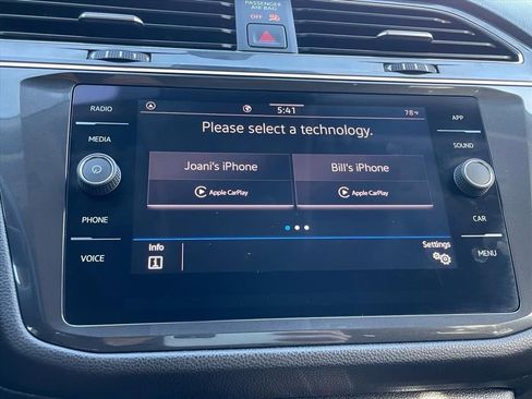 Used 2022 Volkswagen Tiguan SE FWD image 22