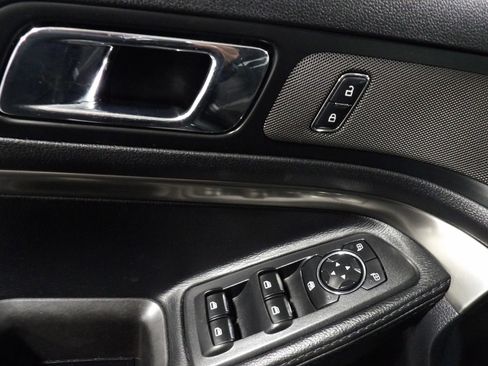 Used 2018 Ford Explorer 4WD Police Interceptor image 9