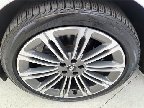 Used 2024 Land Rover Range Rover Sport Dynamic SE image 62