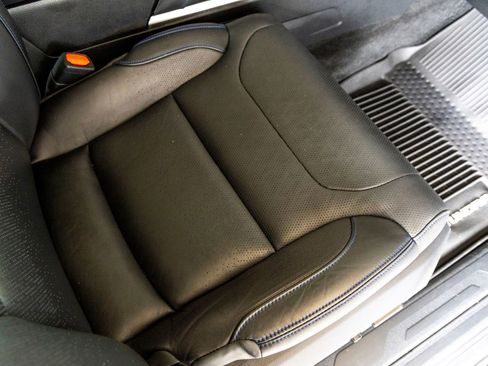 Used 2022 Toyota Tundra Platinum w/ Advanced Package image 30