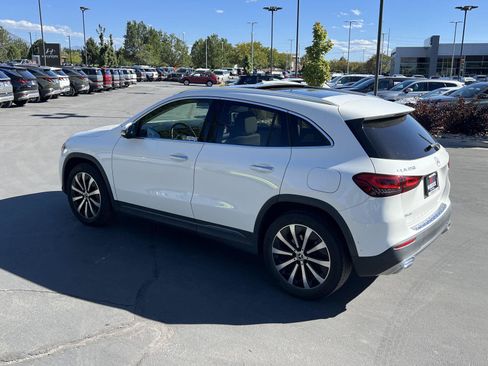 Used 2021 Mercedes-Benz GLA 250 4MATIC image 22