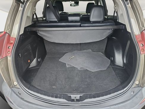 Used 2014 Toyota RAV4 Limited image 20