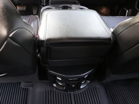 Used 2023 RAM 2500 Laramie AWD/4WD image 19