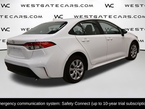 Used 2023 Toyota Corolla LE image 5