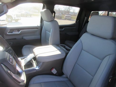 New 2026 GMC Sierra 1500 SLT w/ SLT Premium Plus Package image 14