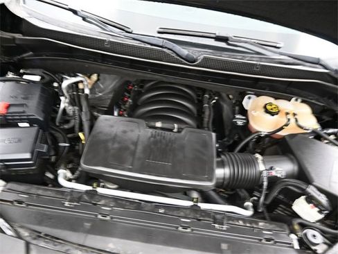 Used 2023 Chevrolet Tahoe LT w/ Luxury Package image 32