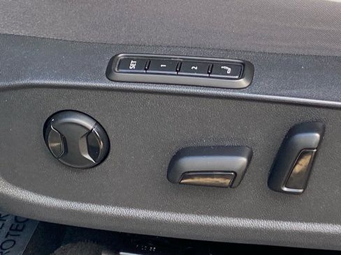 Used 2021 Volkswagen ID.4 Pro S w/ ID.4 Protection Package (IPT) image 13