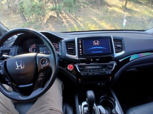 Used 2017 Honda Ridgeline RTL-E image 15