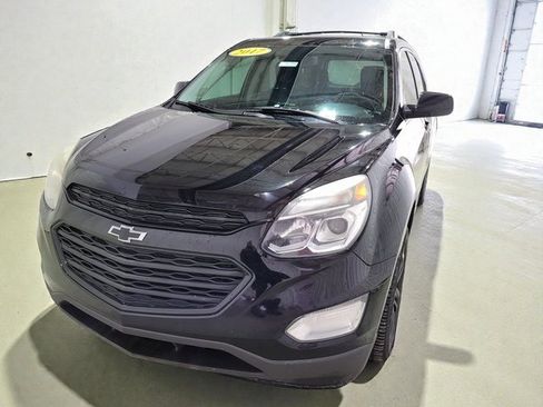Used 2017 Chevrolet Equinox LT w/ Midnight Edition image 14