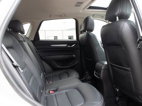 Used 2025 MAZDA CX-5 AWD 2.5 S w/ Preferred Package image 12