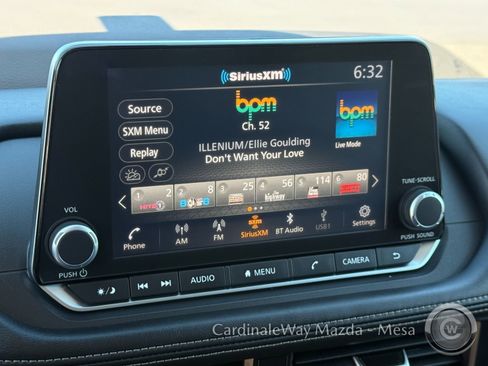 Used 2023 Nissan Rogue SV image 19