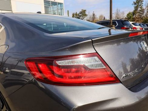 Used 2016 Honda Accord Touring image 21