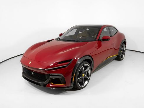 Used 2025 Ferrari Purosangue image 23