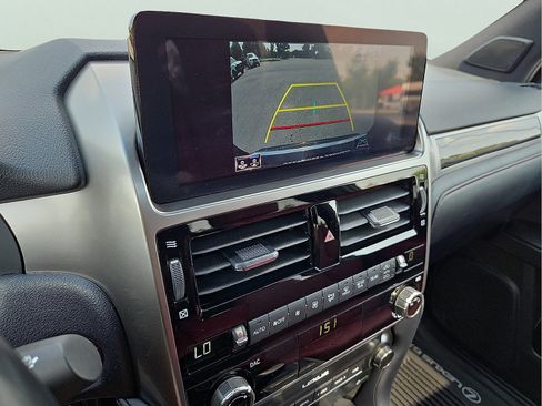 Used 2023 Lexus GX 460 Premium image 16