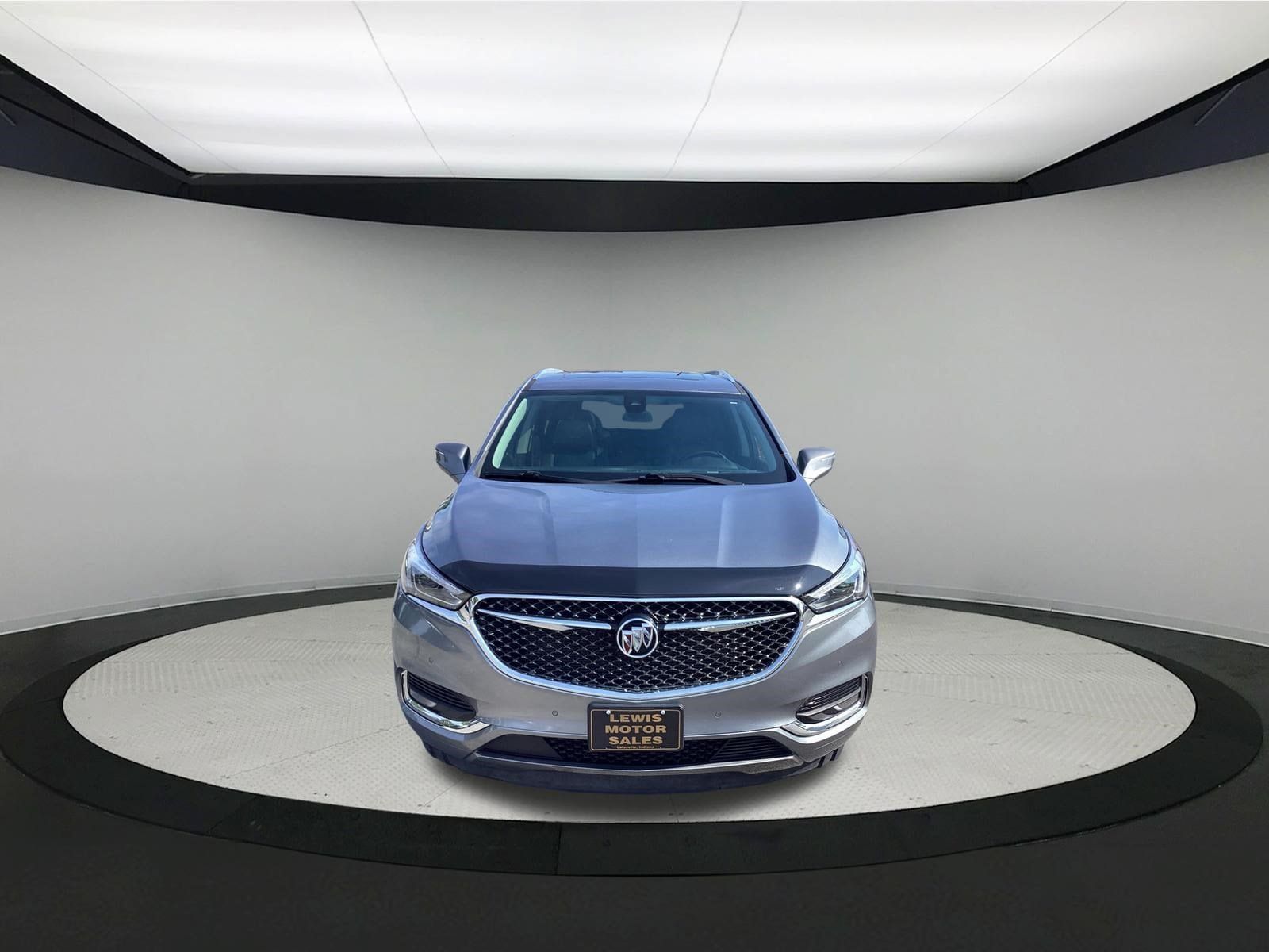 Used 2021 Buick Enclave Avenir w/ Avenir Technology Package AWD/4WD image 3