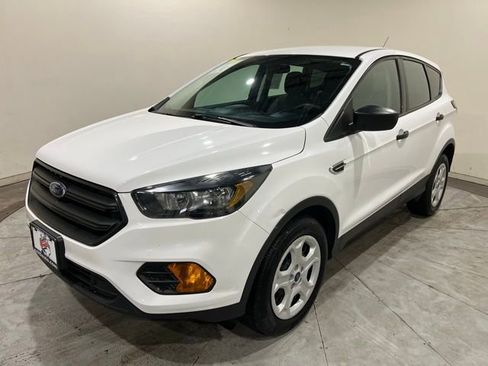 Used 2018 Ford Escape S image 5