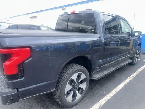 Used 2022 Ford F150 Lightning Platinum AWD/4WD image 3