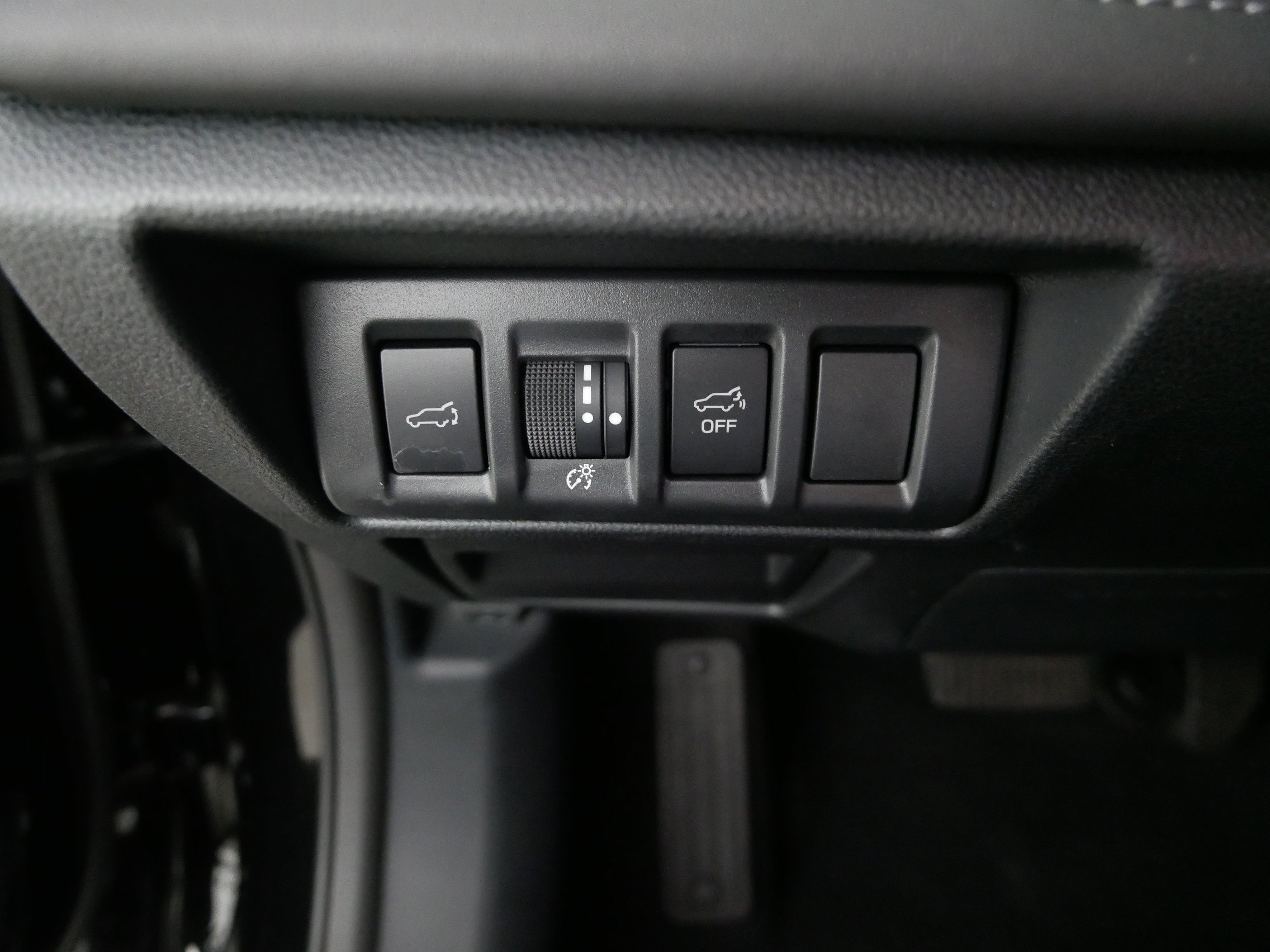 Used 2025 Subaru Outback Limited AWD/4WD image 26