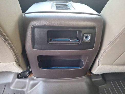 Used 2016 Chevrolet Silverado 1500 LTZ w/ LTZ Plus Package AWD/4WD image 19