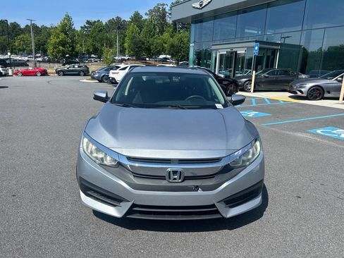 Used 2016 Honda Civic EX image 2