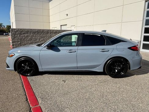 Used 2024 Honda Civic Sport image 8