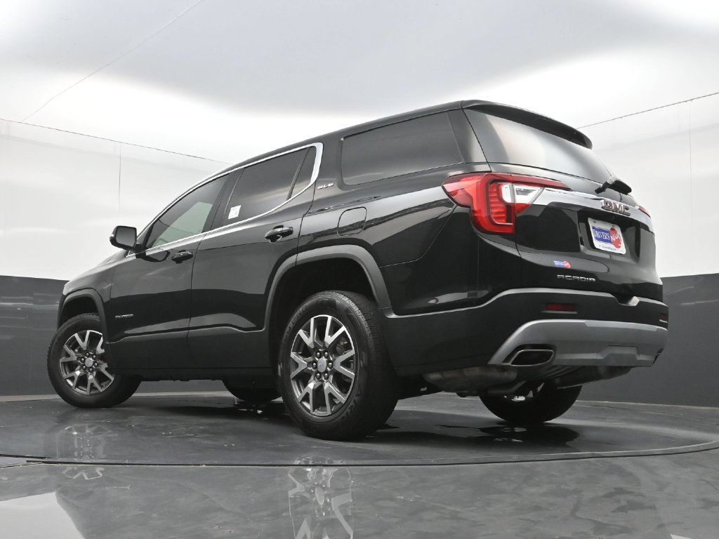 Used 2023 GMC Acadia SLE FWD image 29
