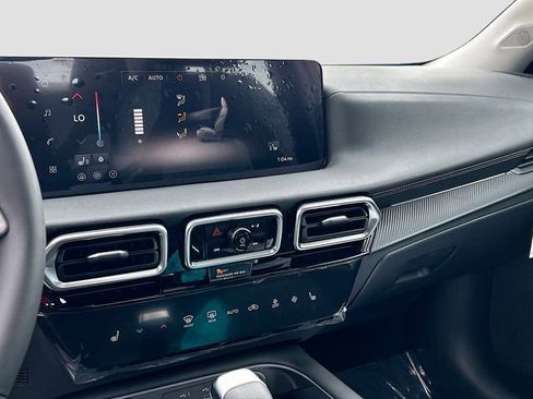New 2026 Nissan Sentra SV FWD image 11