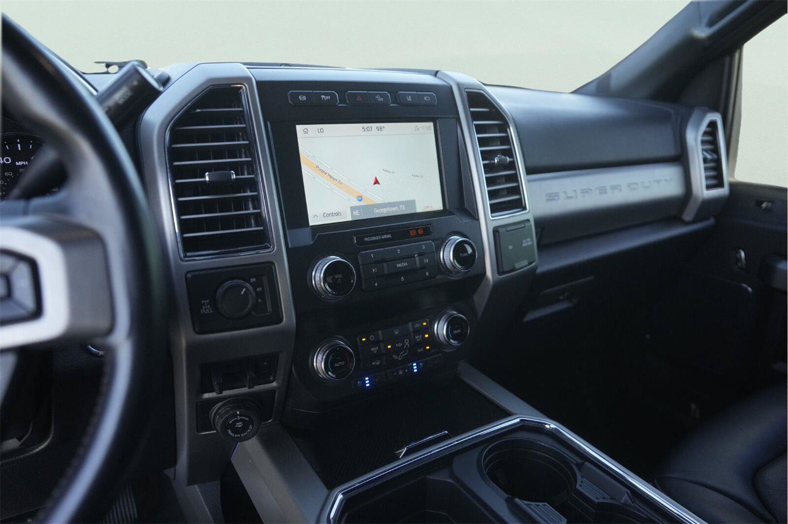 Used 2021 Ford F250 Platinum w/ Tremor Off-Road Package AWD/4WD image 27