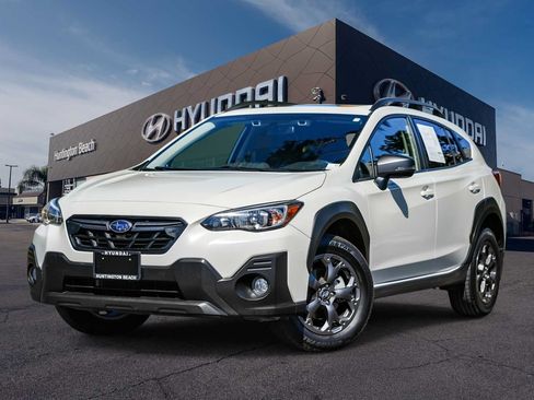 Used 2021 Subaru Crosstrek 2.5i Sport w/ Moonroof Package AWD/4WD image 1
