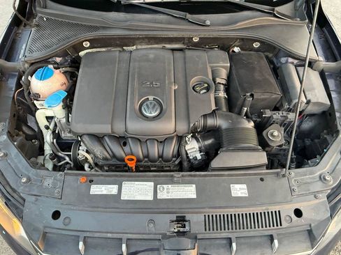 Used 2013 Volkswagen Passat 2.5 SEL FWD image 46